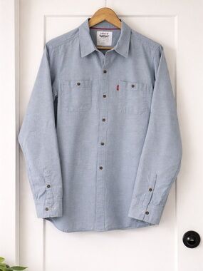 Levi's Light Blue Long-Sleeve Casual Button-Down Shirt